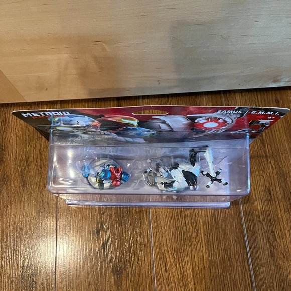 New METROID DREAD Amiibo Set Samus E.M.M.I. Nintendo Sealed - Picture 2 of 6